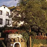 Haus Lipmann Отель Байльштайн