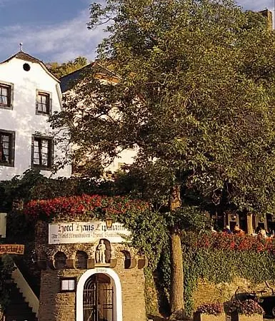 Haus Lipmann Отель Байльштайн