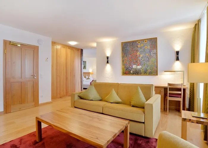 Hotel Haus Lipmann 2*